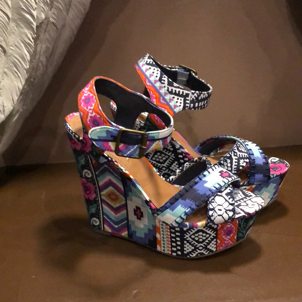 Bohemian Steve Madden wedge heels